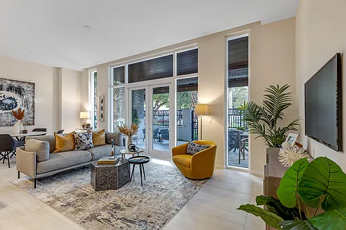 200 SE Mizner Blvd #106 Photo 1