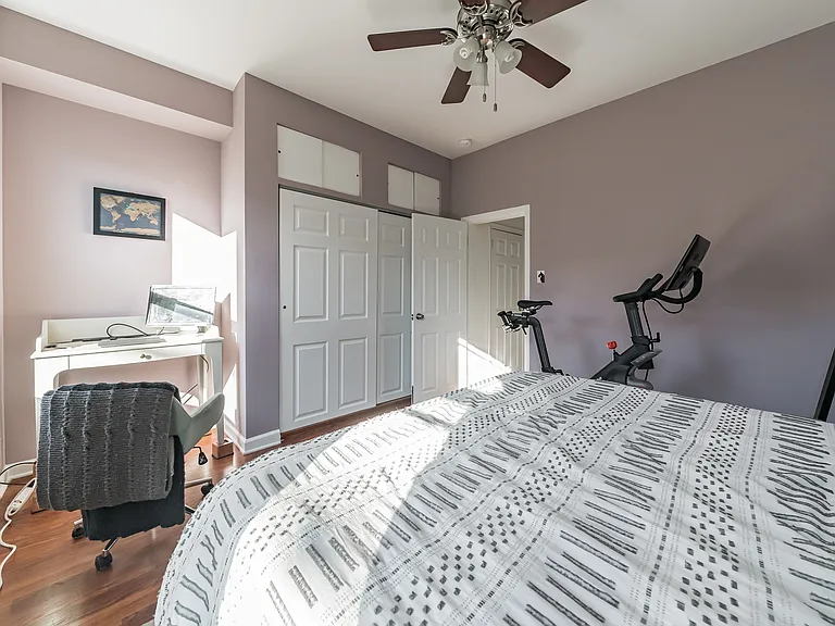 1327 S 9th St — Photo 18
