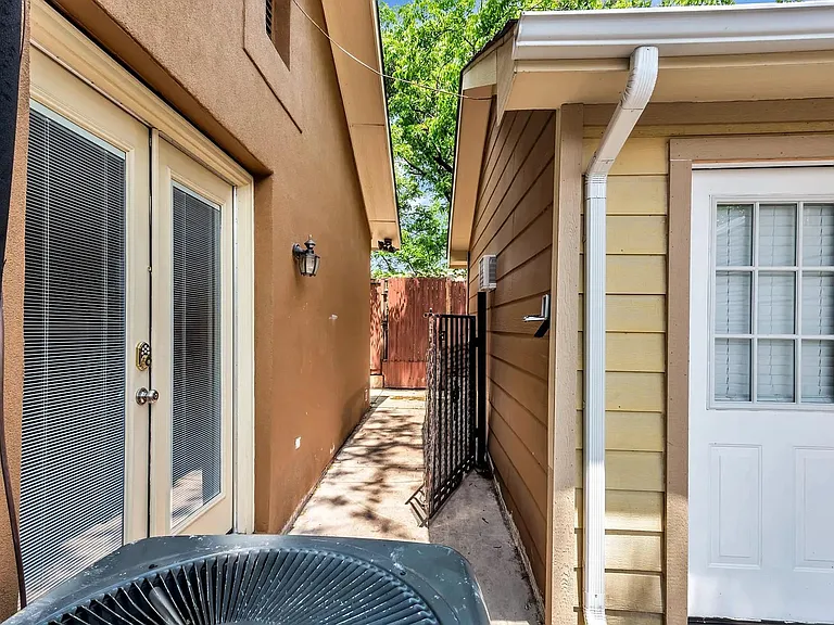 2351 Longhorn St — Photo 10