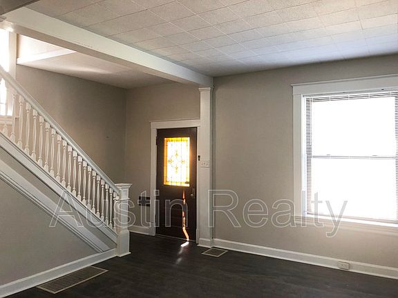 2nd image of 7540 Ellis Ave