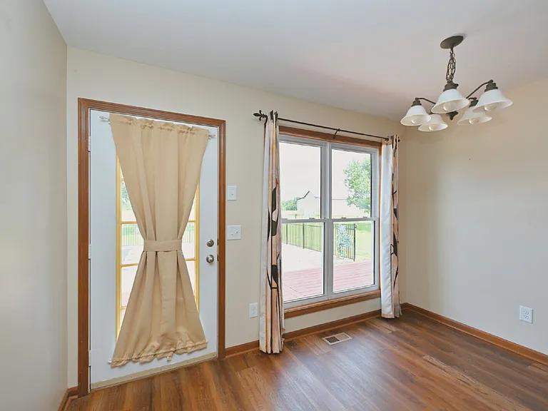 4616 Woodrow Wilson Rd — Photo 49