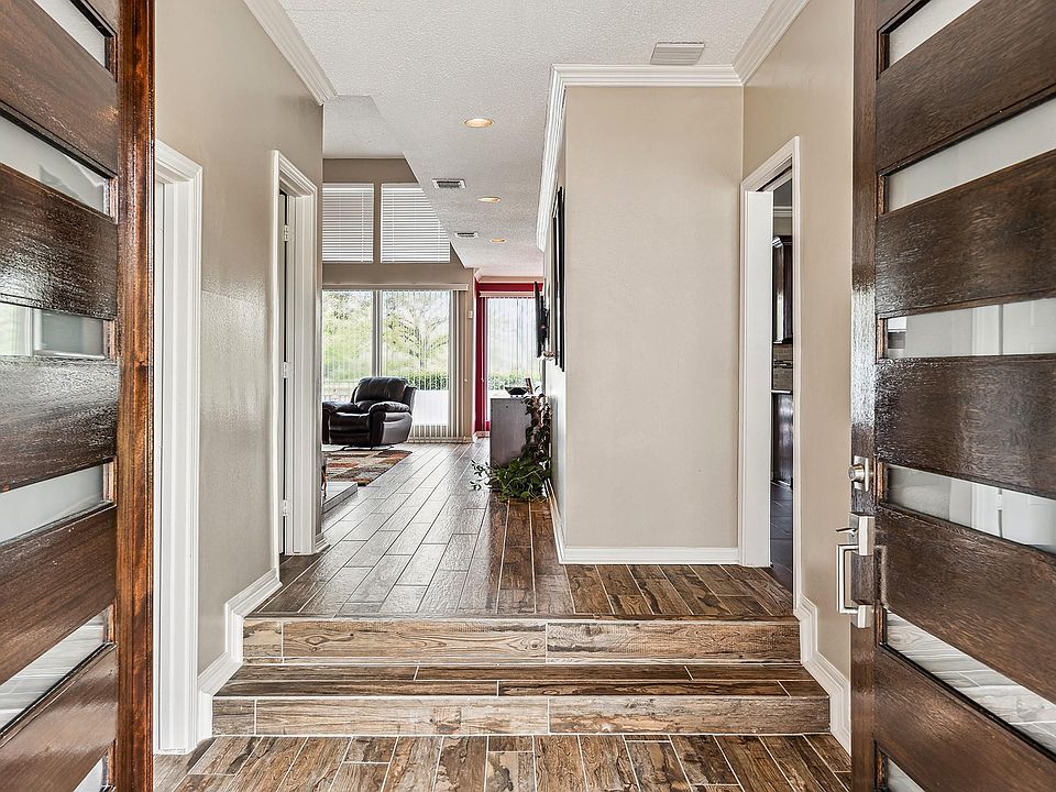 7655 S Braeswood Blvd Houston TX Zillow