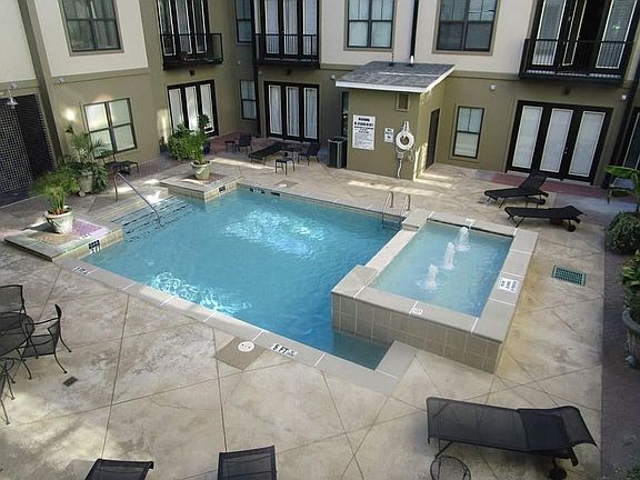 4th image of 5300 Peachtree Rd Unit 1310