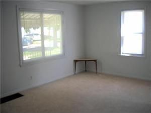 3rd image of 78 Cambria St