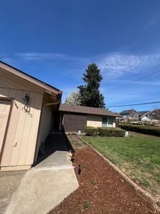 1395 Suntree Dr SE, Salem, OR, 97302