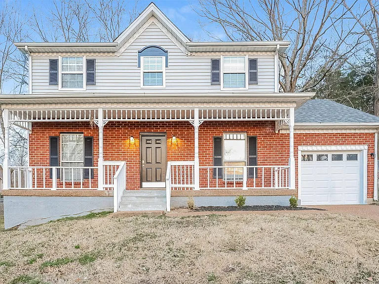 1409 Woodchimes Ct — Photo 1