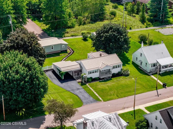 209 E Walnut St, Millville, PA 17846