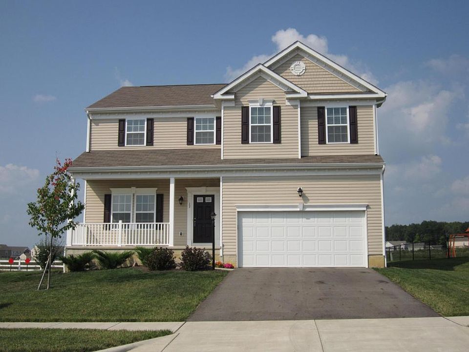 1st image of 17 Parkdale Dr