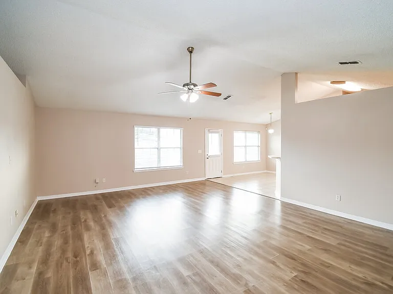 2436 Paris Mill Rd — Photo 4