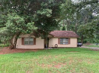 17481 Springs Mill Rd, Laurinburg, NC 28352