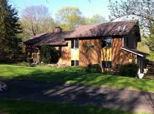 2410 Fox Run, Riegelsville, PA 18077