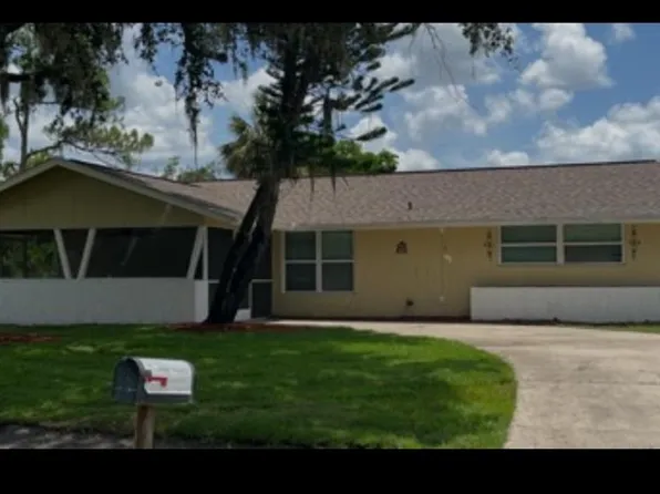 424 Vannell St, Pt Charlotte, FL 33954