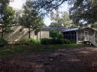 3704 Bruton Rd, Plant City, FL 33565