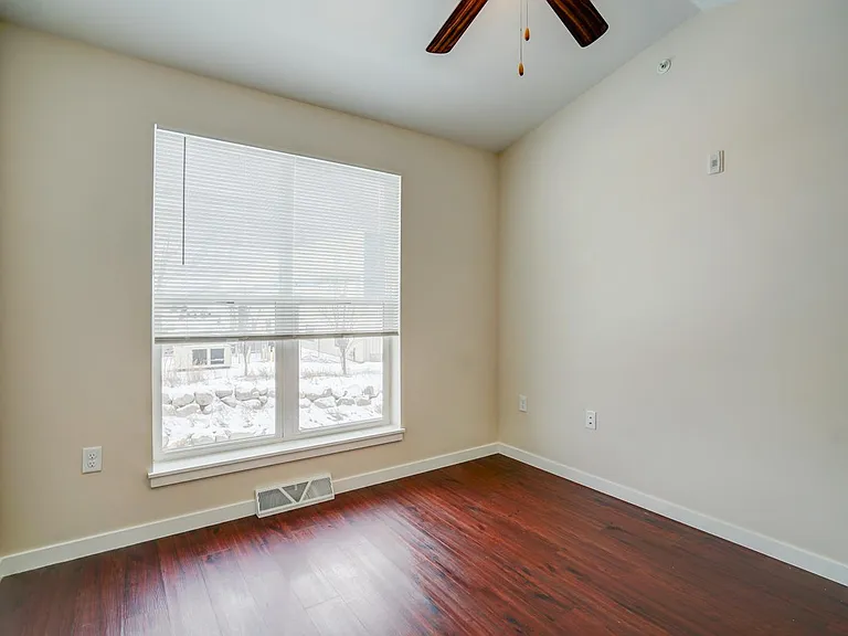4362 Eagle Ridge Ln — Photo 32
