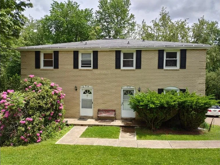 9760 Bellcrest Rd — Photo 1