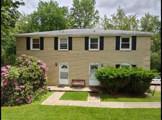 9760 Bellcrest Rd, Pittsburgh, PA 15237