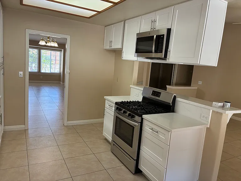 2614 Sycamore Ln — Photo 10