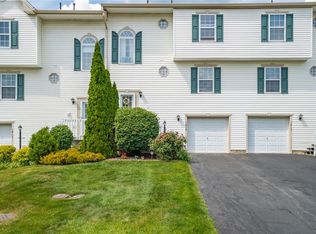 1415 Yorktown Dr, Lawrence, PA