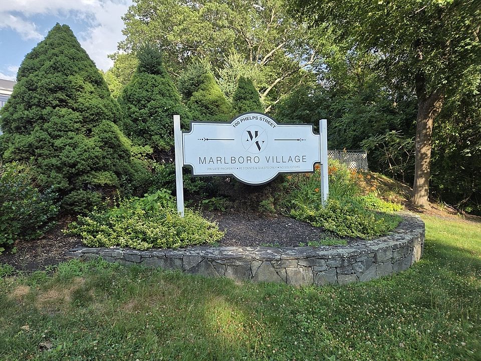 2nd image of 100 Phelps St Lot 3