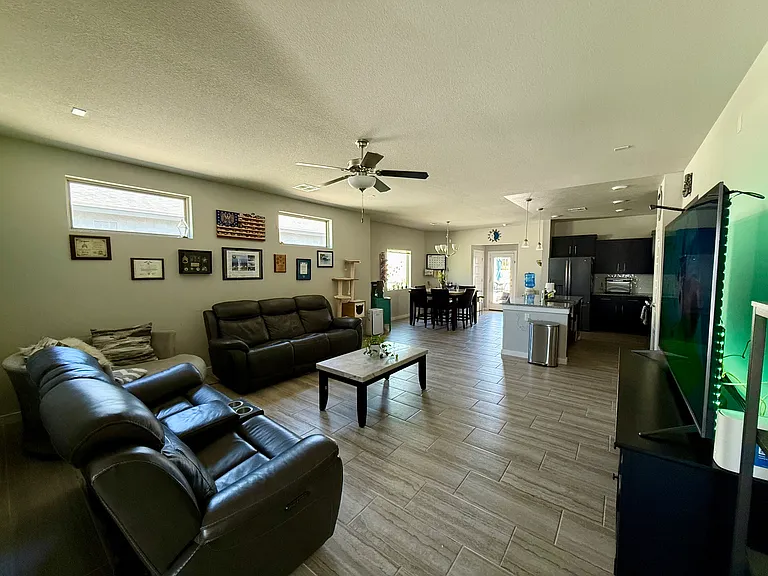 14760 Mike A Mendoza Ave — Photo 11