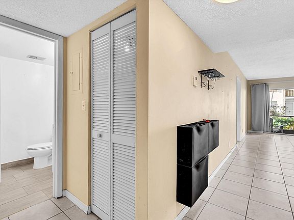 5th image of 4165 NW 90th Avenue #103