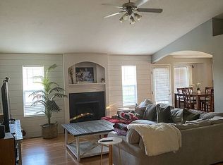 876 W Paddington, Nixa, MO 65714