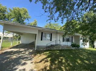 2239 S Garrison Ave, Carthage, MO 64836