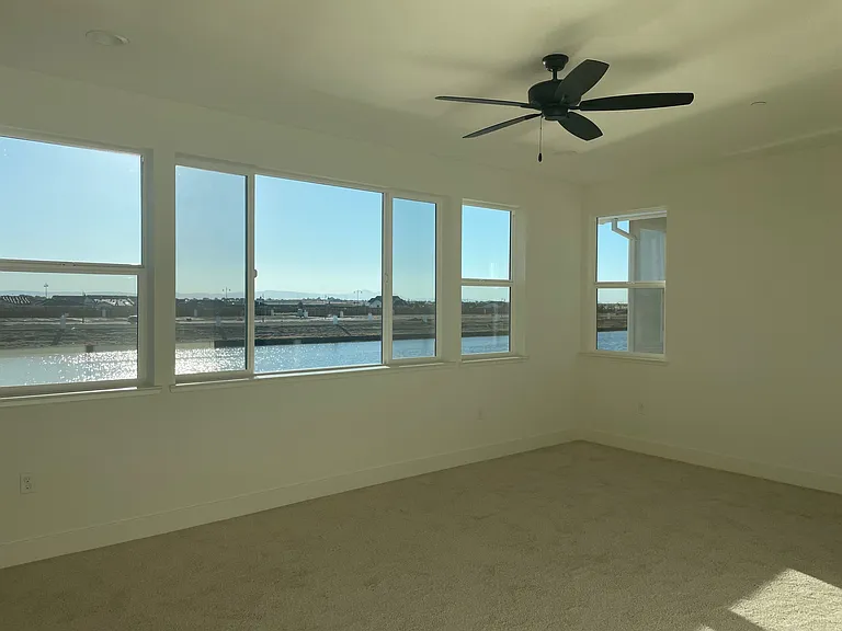 17595 Harbor View Ave — Photo 10