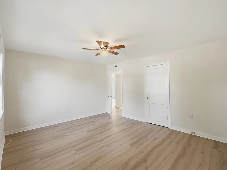 6605 Potomac Ave #A1 — Photo 4