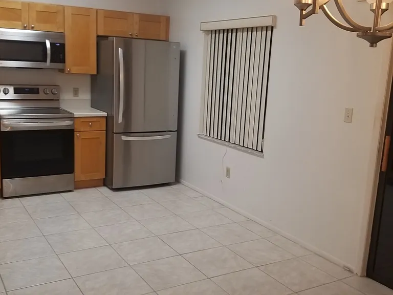 1774 Mistletoe St — Photo 13