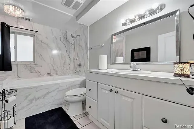 4753 Quarton Rd — Photo 13