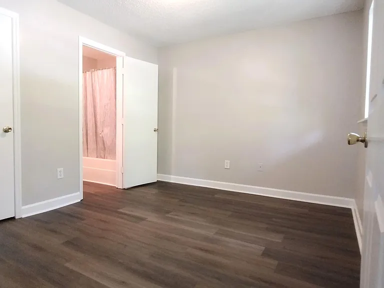 303 Smith Level Rd #A21 — Photo 2