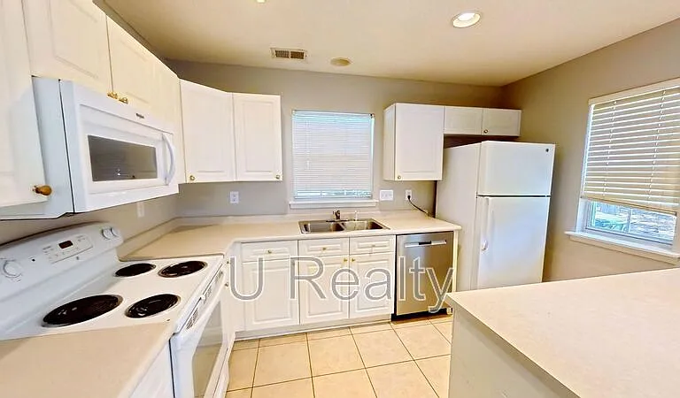 2205 Cigar Ct — Photo 7