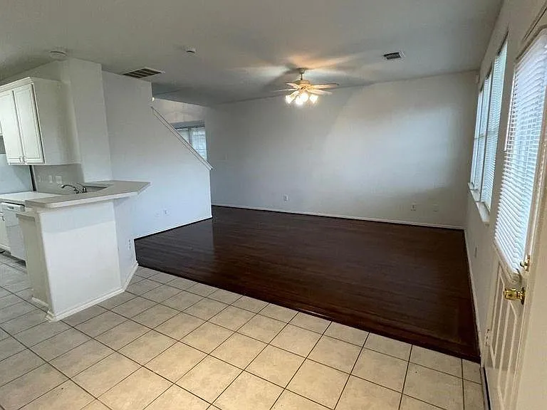 2926 Loganberry Park Ln — Photo 9