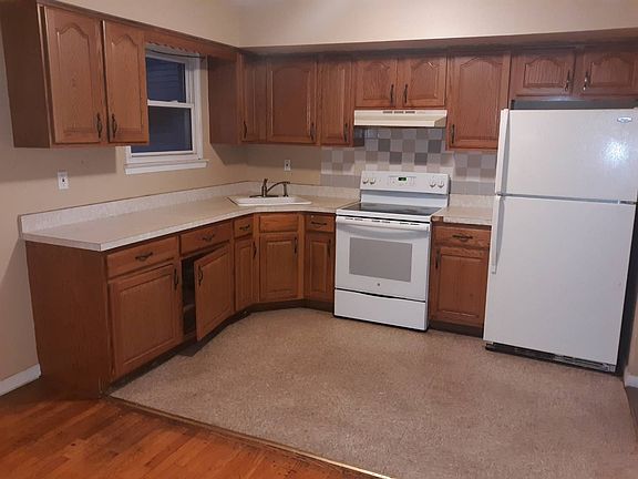4th image of 4025 Baychester Ave #3