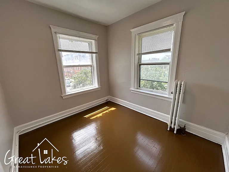 497 Prentis St — Photo 11