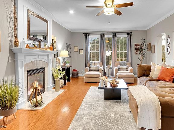 4th image of 4869 Highland Place Ct