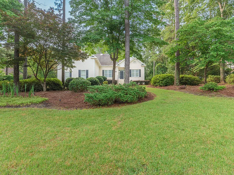 3169 Glenview Dr — Photo 2
