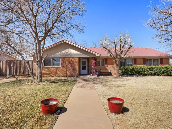 502 4th St, Meadow, TX 79345