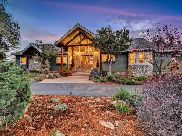 23986 Clayton Rd, Grass Valley, CA 95949