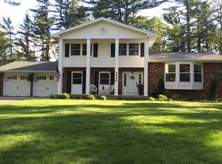 4320 Oakbrook Ct, Wisconsin Rapids, WI 54494