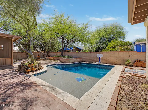 2767 N Desert Ave, Tucson, AZ 85712