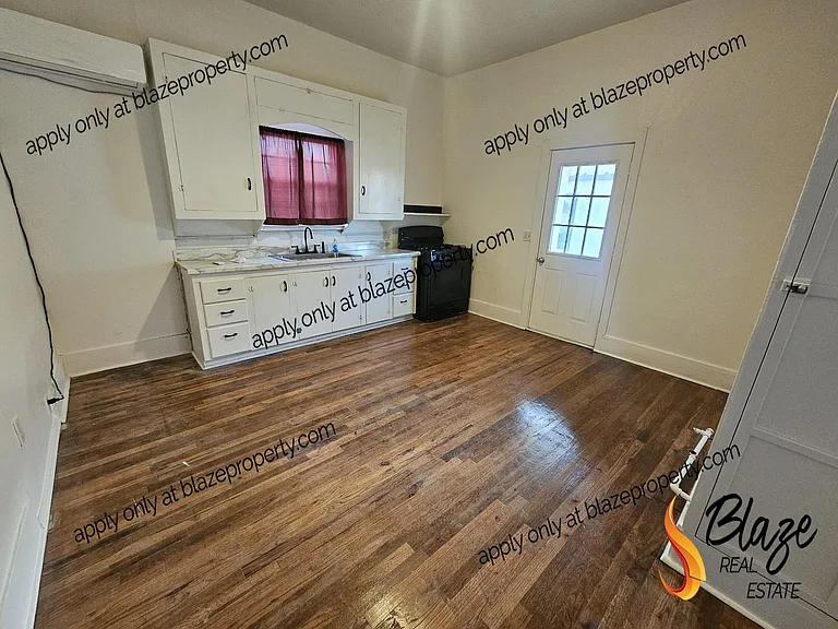 1511 SE 11th Ave — Photo 4