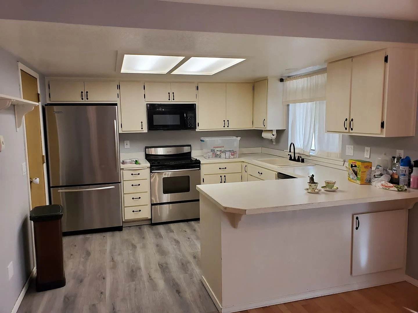 3 Bedroom Rambler with fenced yard on a Cul-de-Sac — Photo 3