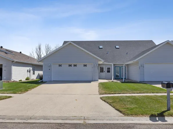 863 12 1/2 Ave W, West Fargo, ND 58078