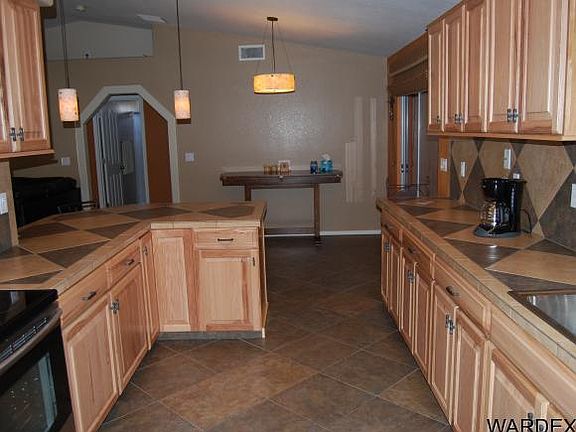 4th image of 3921 Chemehuevi Blvd