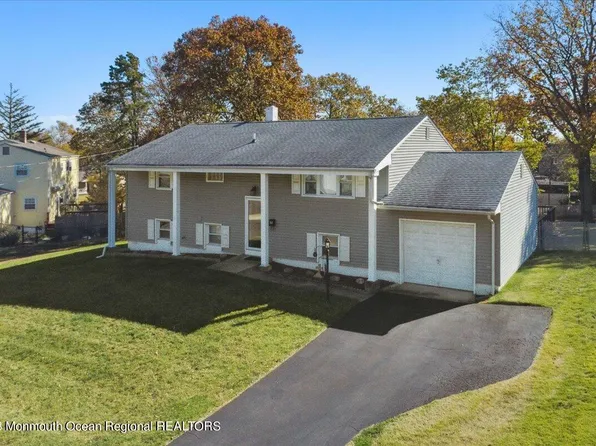 52 Salem Hill Road, Howell, NJ 07731