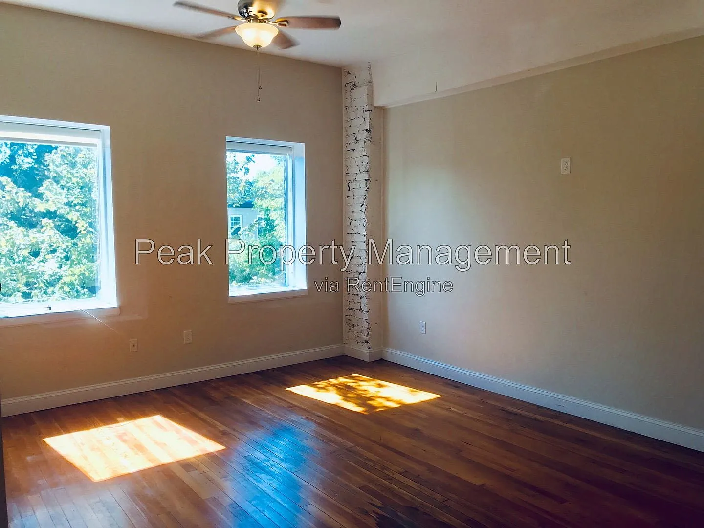2 bed, 2.0 bath, 1050 sqft, $1,975 — Photo 4