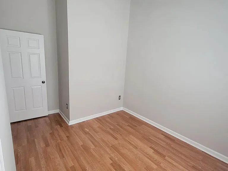 8702 Castlerock Ct — Photo 49