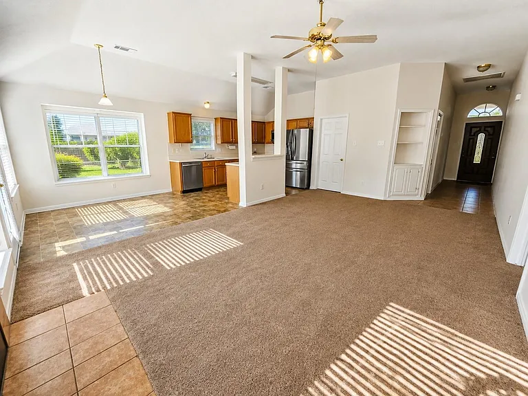 6858 Stillwater Dr — Photo 5